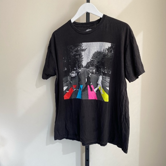 The Beatles Graphic T-Shirt - Picture 1 of 2